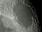 O único "mar" isolado da face visível da LUA - MARE CRISIUM em 08/04/2012; 02h04m.