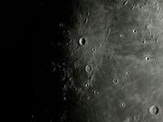 A cratera KEPLER próxima ao terminadouro.