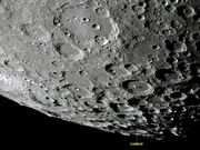 A cratera CABEUS e a descoberta de gelo na Lua.