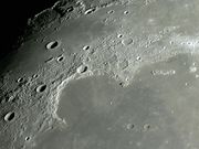 A baía do Arco-Íris (SINUS IRIDUM).