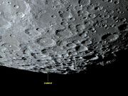 A cratera CABEUS e a descoberta de gelo na Lua.