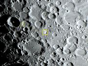 Um misterioso e estranho “casulo” na superfície lunar.